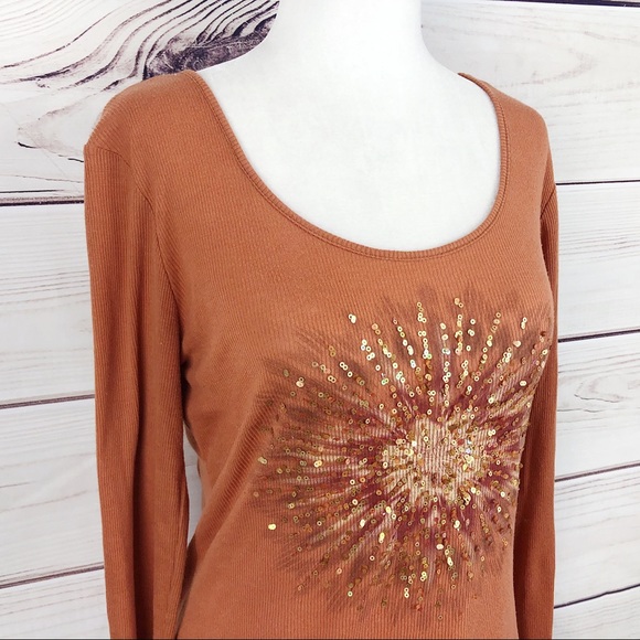 Daytrip Buckle Orange Ribbed Sequin Long Sleeve T - Picture 5 of 8